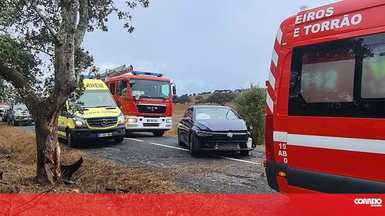 Um ferido grave em despiste na EN 383 no concelho de Alcácer do Sal