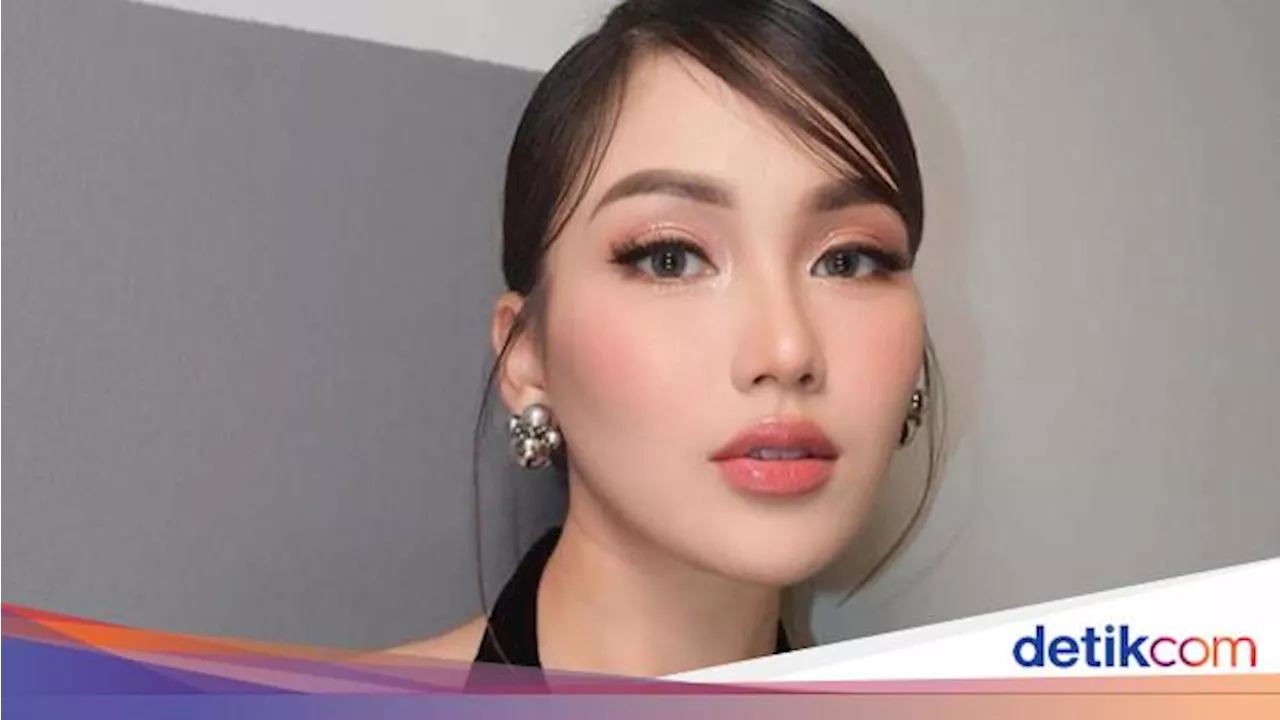 Ayu Ting Ting Nyanyi Jangan Ya Dek: Liriknya Kok Bisa Pas?