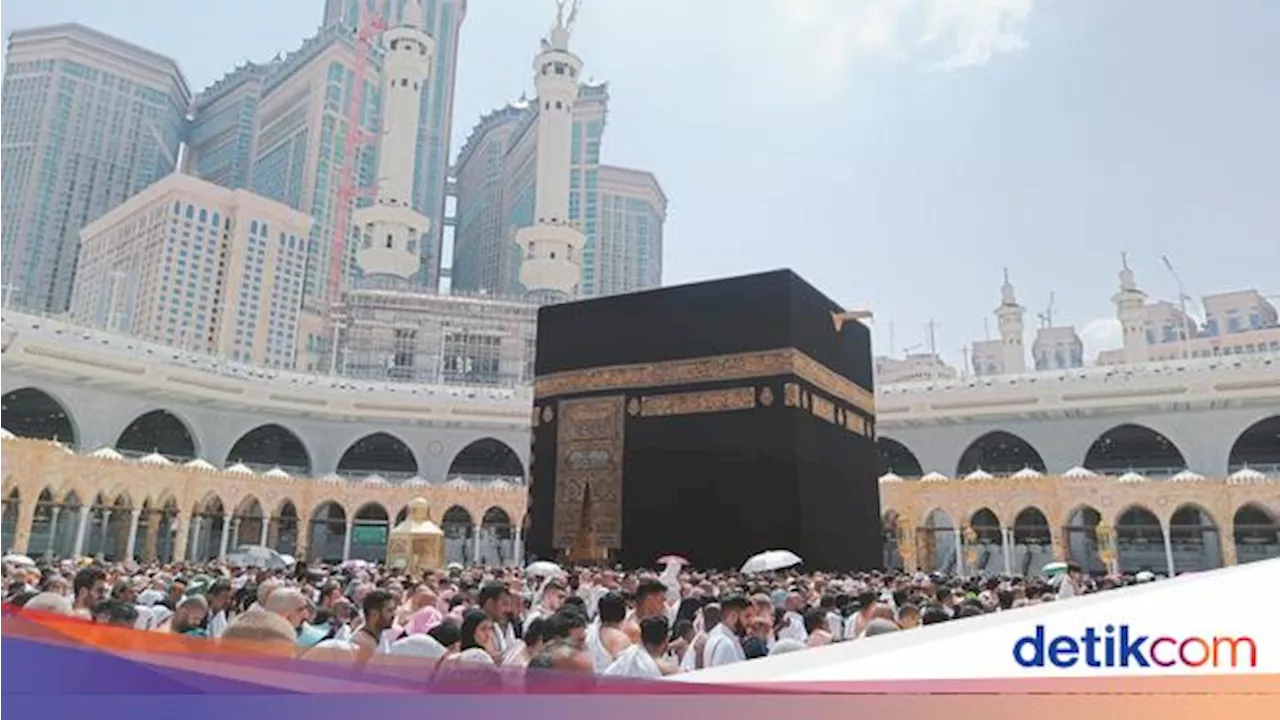 Jemaah Umrah Diimbau Mempersiapkan Diri, Termasuk Pakai Alat Pelindung Kaki