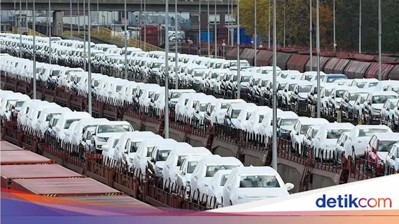 Trump Ancam Kenakan Tarif Pajak 200% untuk Impor Mobil dari Negara Ini