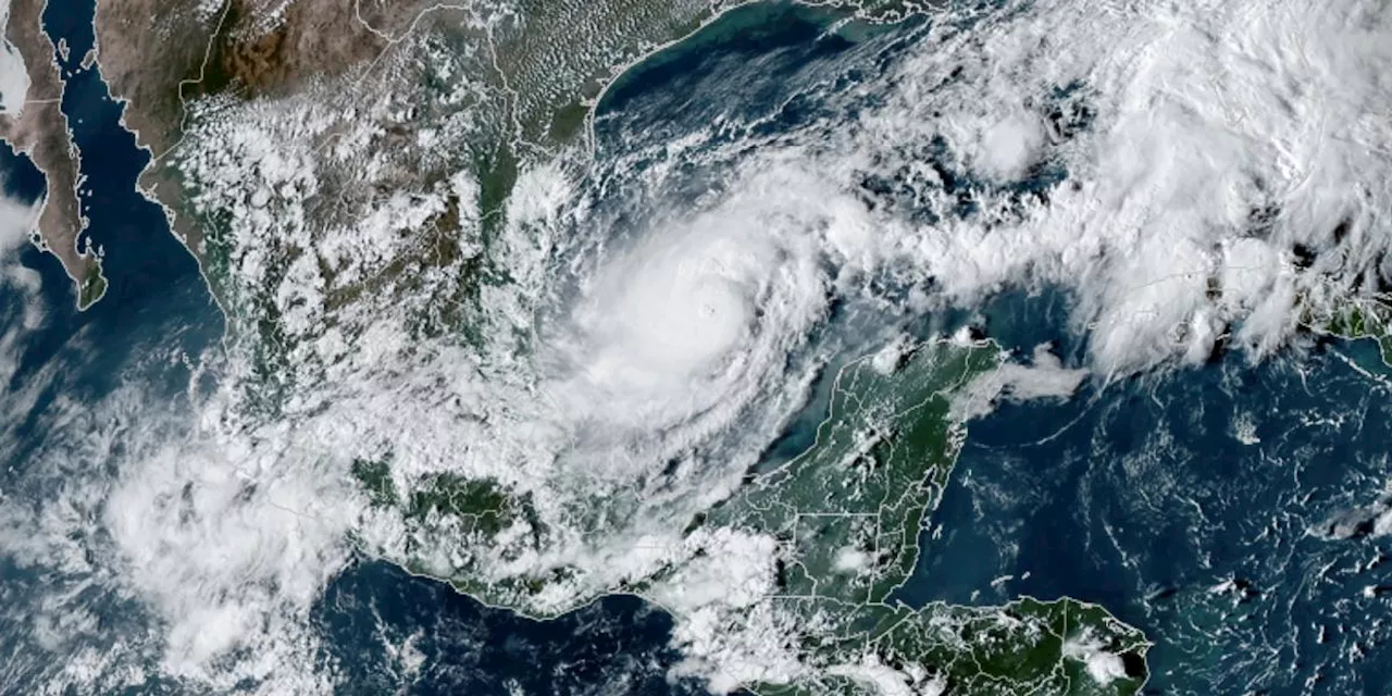 El huracán Milton se fortalece a categoría 4 en su camino a Yucatán