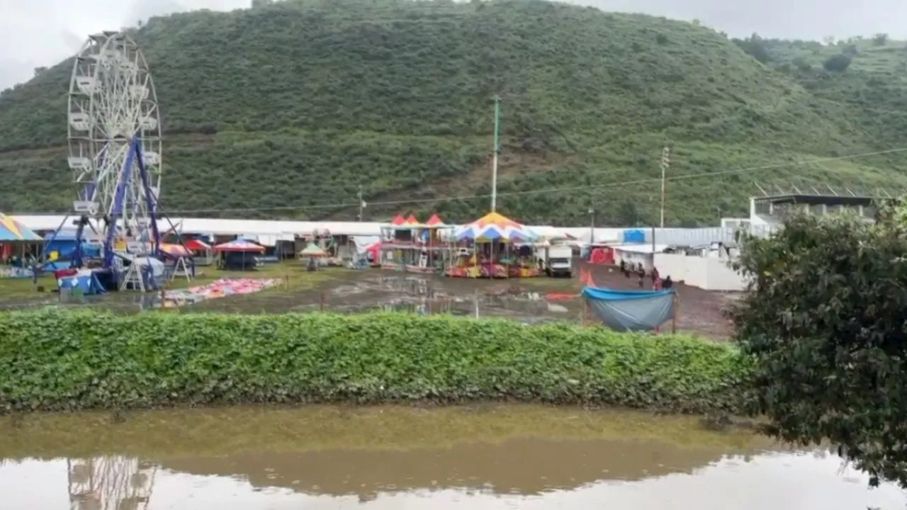 San Pedro Atocpan sigue bajo el agua tras inundarse la Feria del Mole