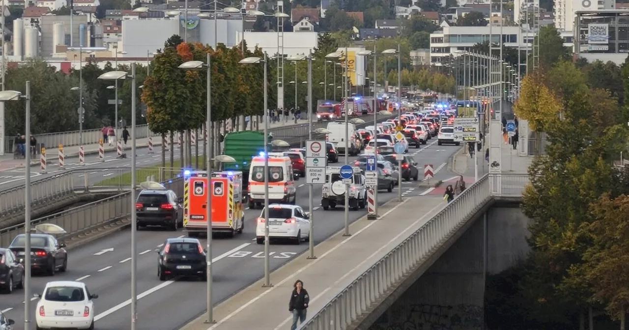 Rund 50 Verletzte bei Busunfall in Regensburg