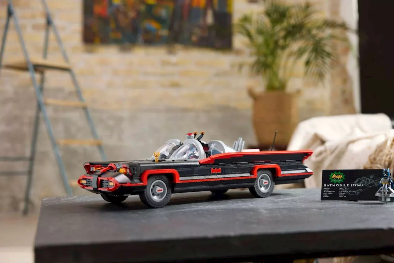 LEGO va remettre en vente sa Batmobile de 1966