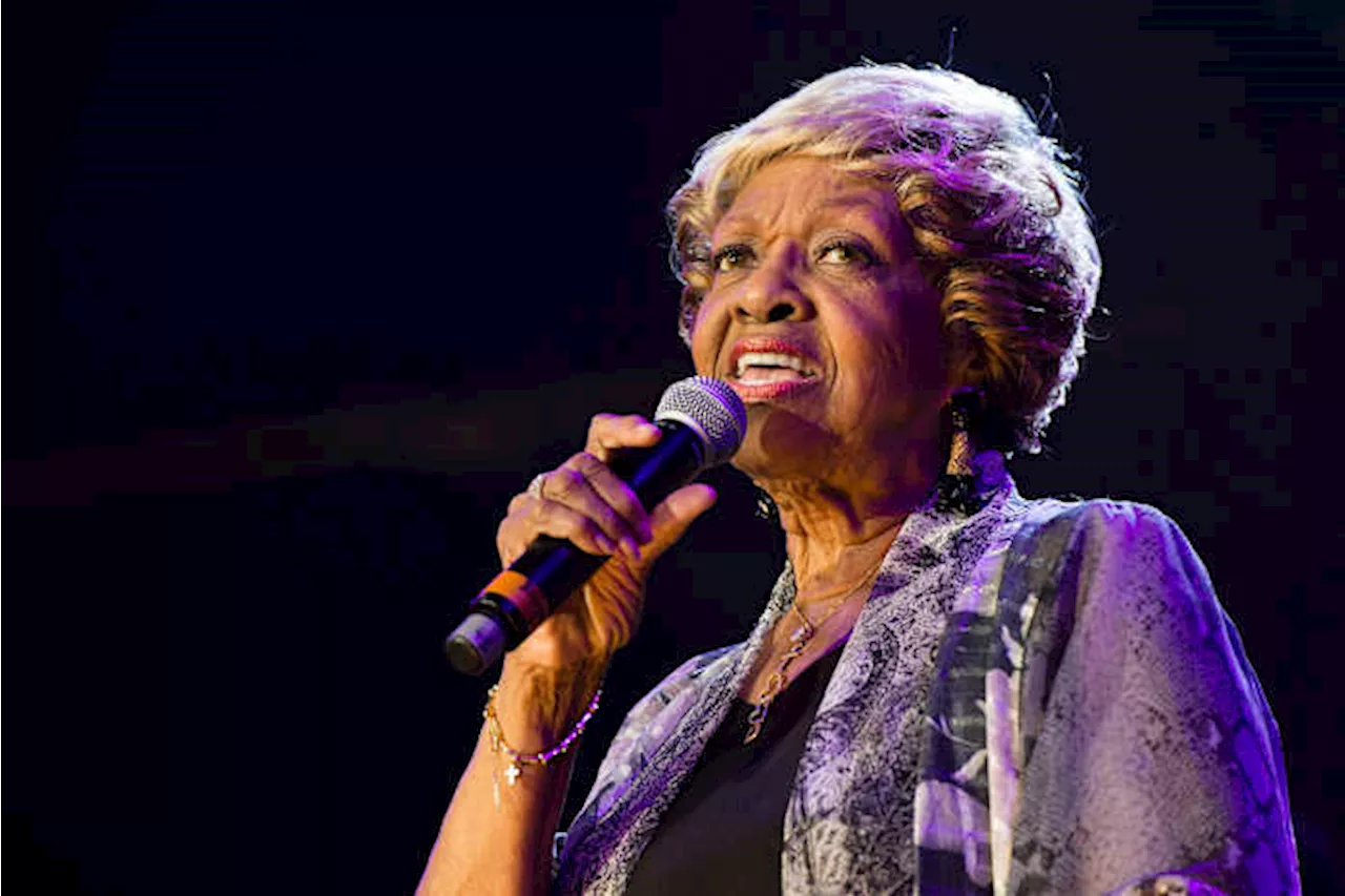 Cissy Houston, Whitney Houston's mother and a Grammy-winning singer, dies at 91