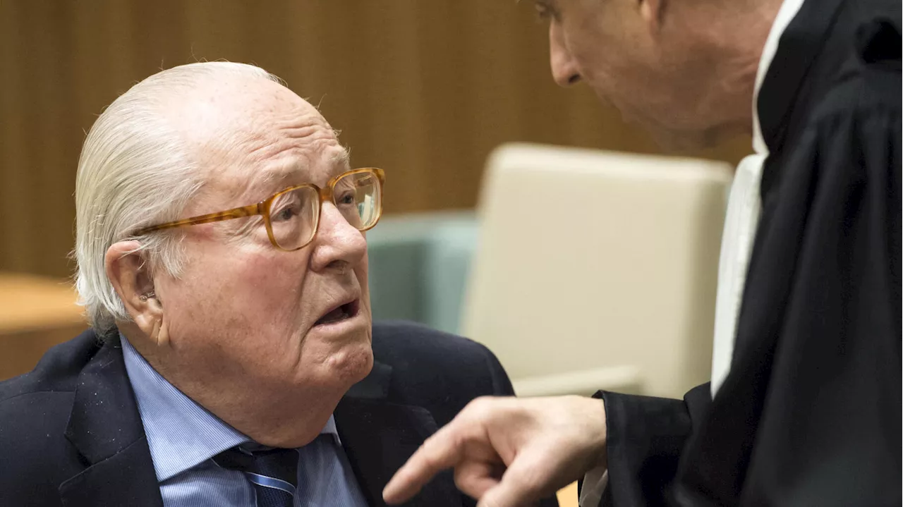 Jean-Marie Le Pen sommé de rembourser 300 000 euros de frais au Parlement européen