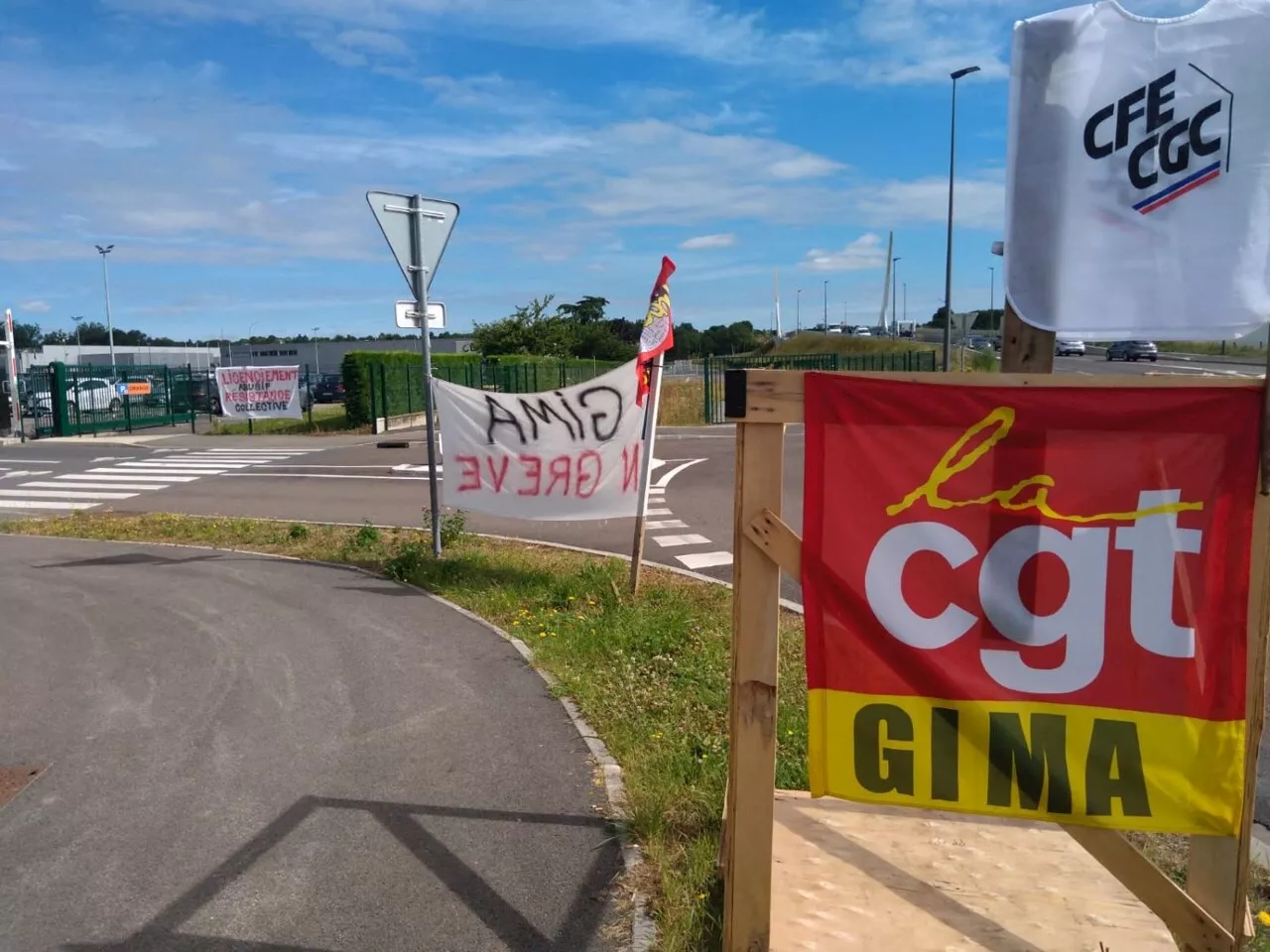 Ce géant américain des tracteurs va supprimer 103 emplois dans l'Oise : 'un double scandale'