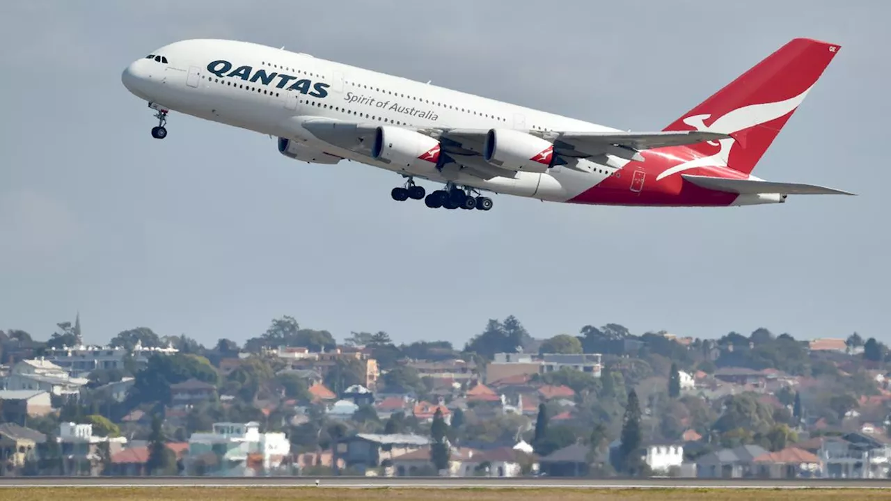 Insiden Para Penumpang Pesawat Qantas Dipaksa Nonton Film Dewasa Berjemaah di Sela Penerbangan ke Jepang