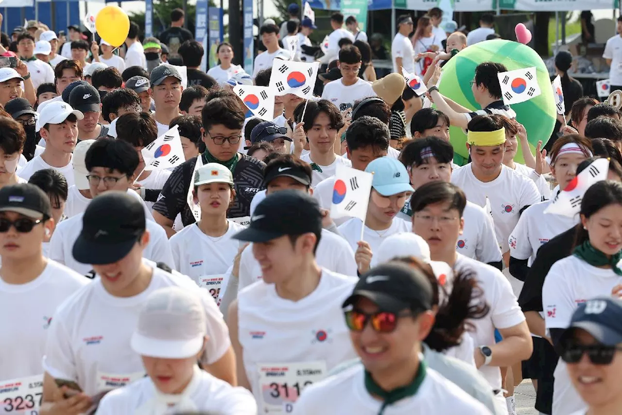 “요즘 누가 나이키 신어?”…러닝화 세대교체 일어나나