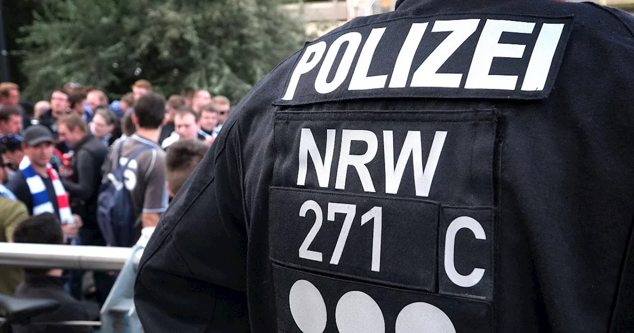 SC-Paderborn-Anhänger wollen sich mit Lippstädtern prügeln - die Polizei fängt sie ab