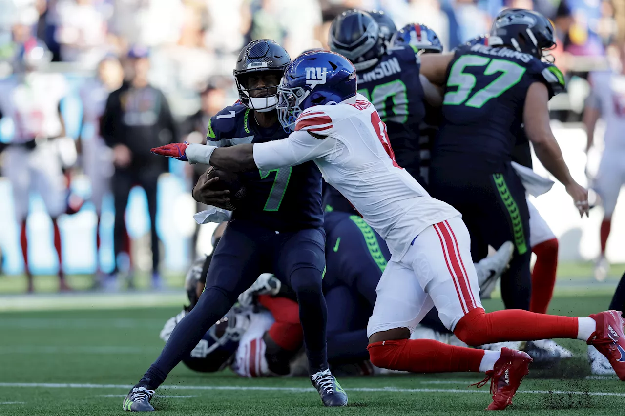 Giants' Brian Burns delivers critical sack after being left unblocked: 'Kind of shocked'