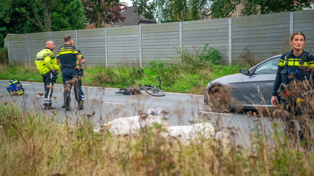 Fietser en vrouw op scooter geschept als ze oversteken bij stoplicht