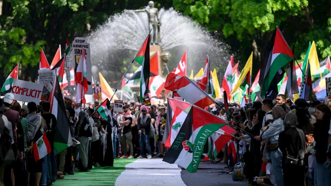 Police make arrests as thousands march in Australia to mourn Palestinians