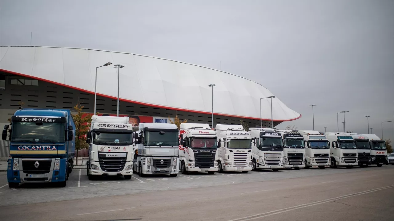 Estas son las fechas de la huelga de transporte por carretera convocada por CCOO y UGT