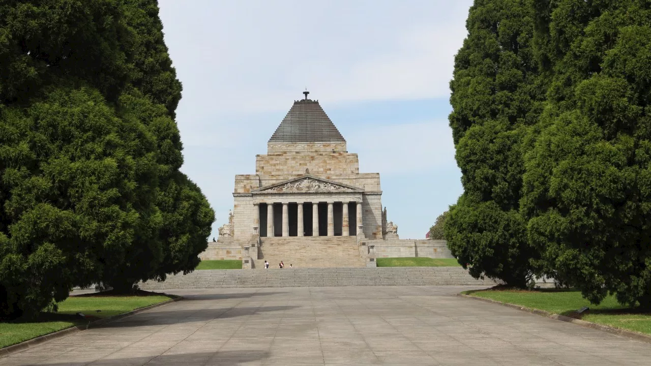 Pro-Palestine Group Condemned For Rally Near Melbourne's Shrine Of Remembrance