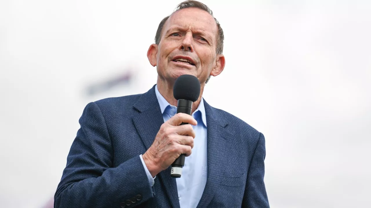 Tony Abbott honours Israel in October 7 anniversary speech outside Parliament House