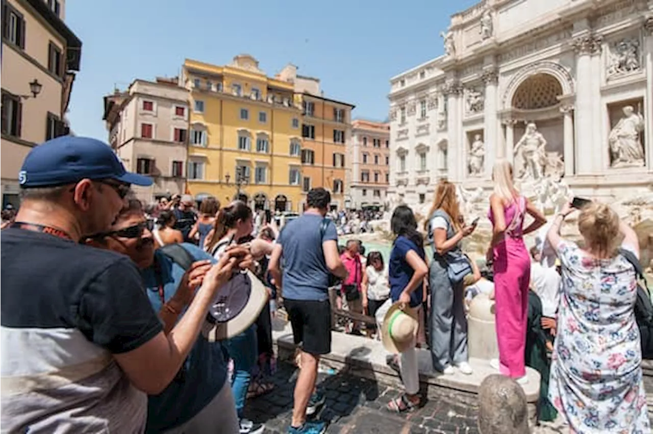 Roma, Giubileo: fontana di Trevi a numero chiuso e a pagamento