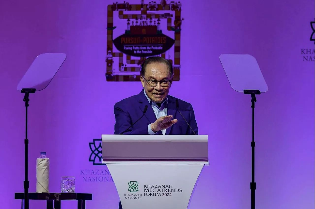 Anwar Ibrahim Calls for 'Humane Economy' That Prioritizes Social Justice