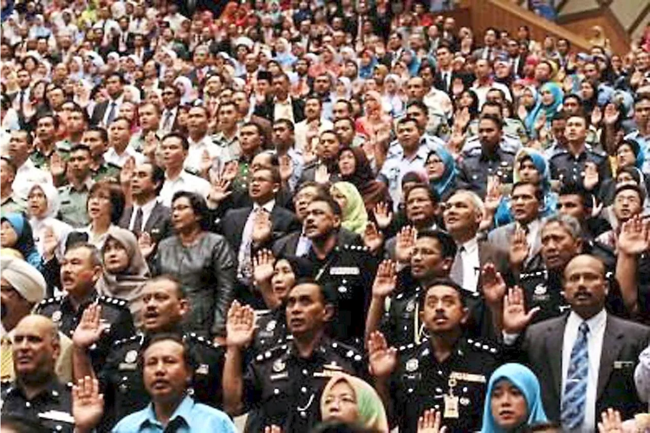 Budget 2025: Civil servants looking forward to new renumeration scheme