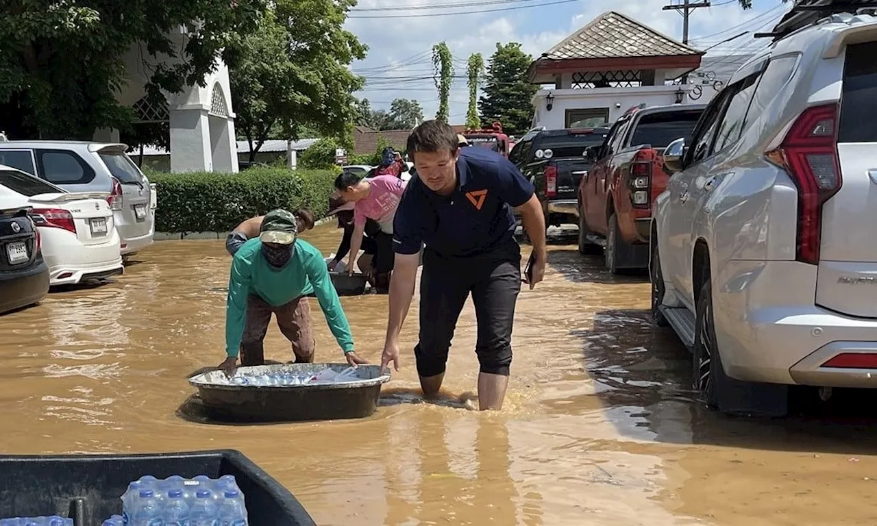 ‘สส.ภัทรพงษ์’ โวย 'ผู้ว่าฯเชียงใหม่' แจ้ง ‘หางดง-สันป่าตอง’ อพยพหนีน้ำไม่มีหลักการ