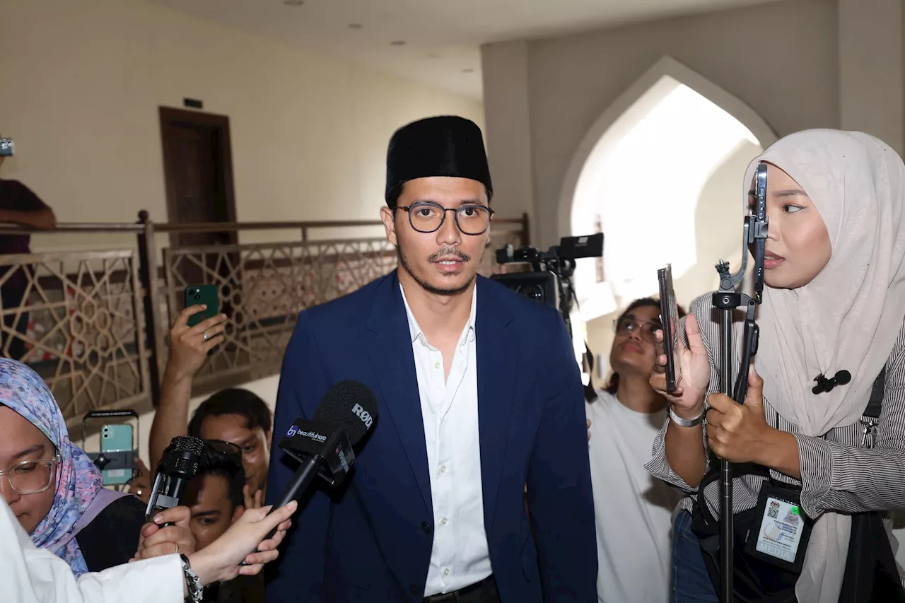 Fattah, Fazura sah cerai