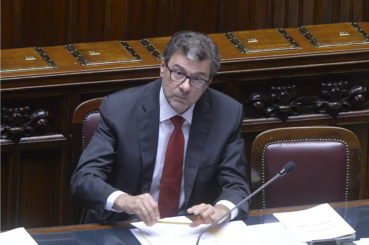 Giorgetti: 'Italia fuori da procedura deficit eccessivo dal 2027'