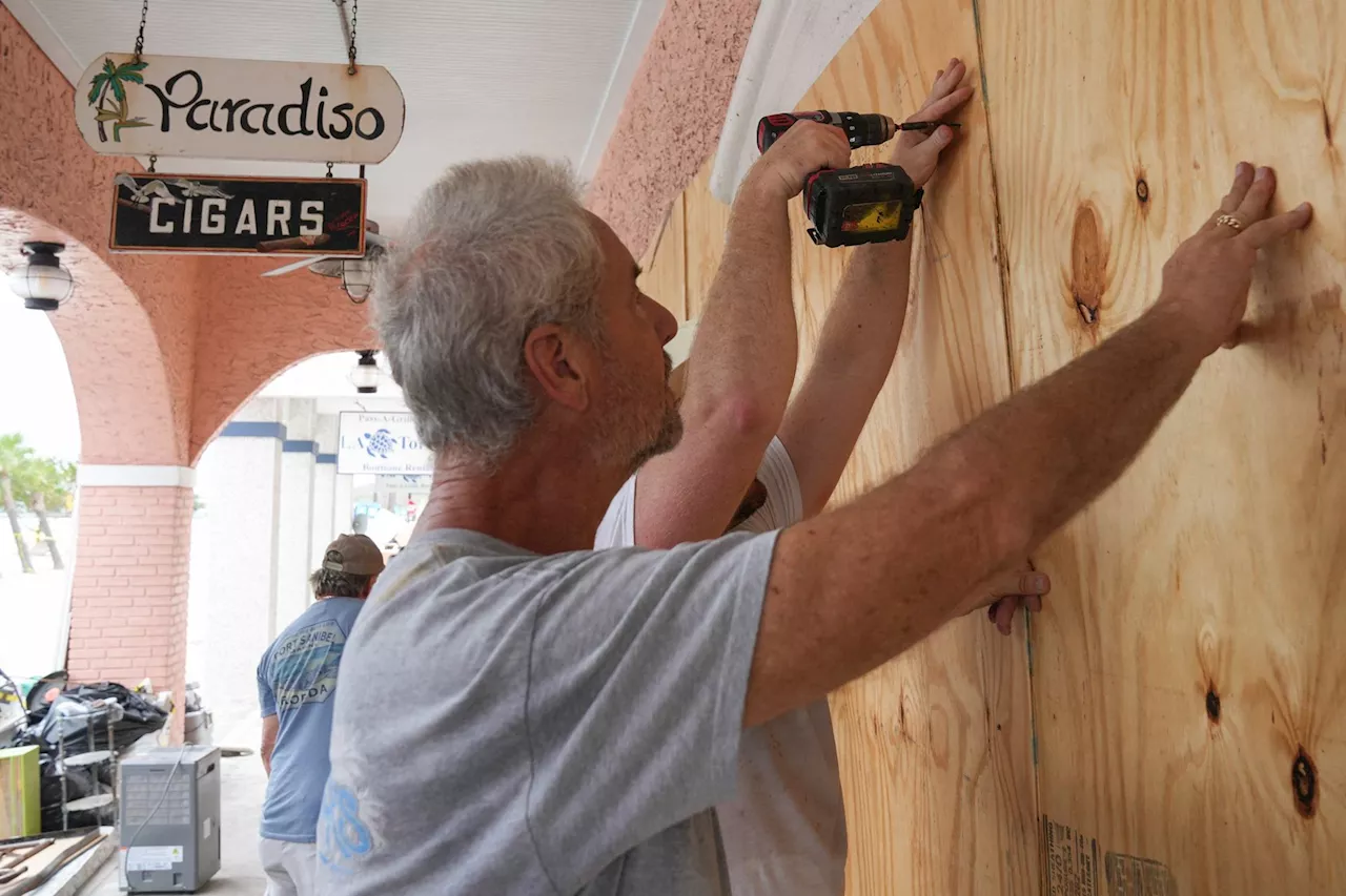 Uragano Milton in arrivo, fuga di massa dalla Florida