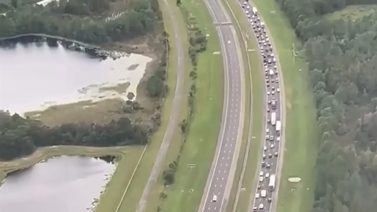 Ouragan Milton: les images impressionnantes des évacuations et des embouteillages en Floride