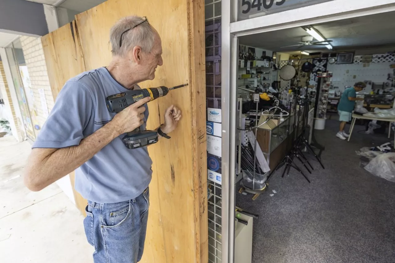 Fearful residents flee Tampa Bay region as Hurricane Milton takes aim at Florida coast