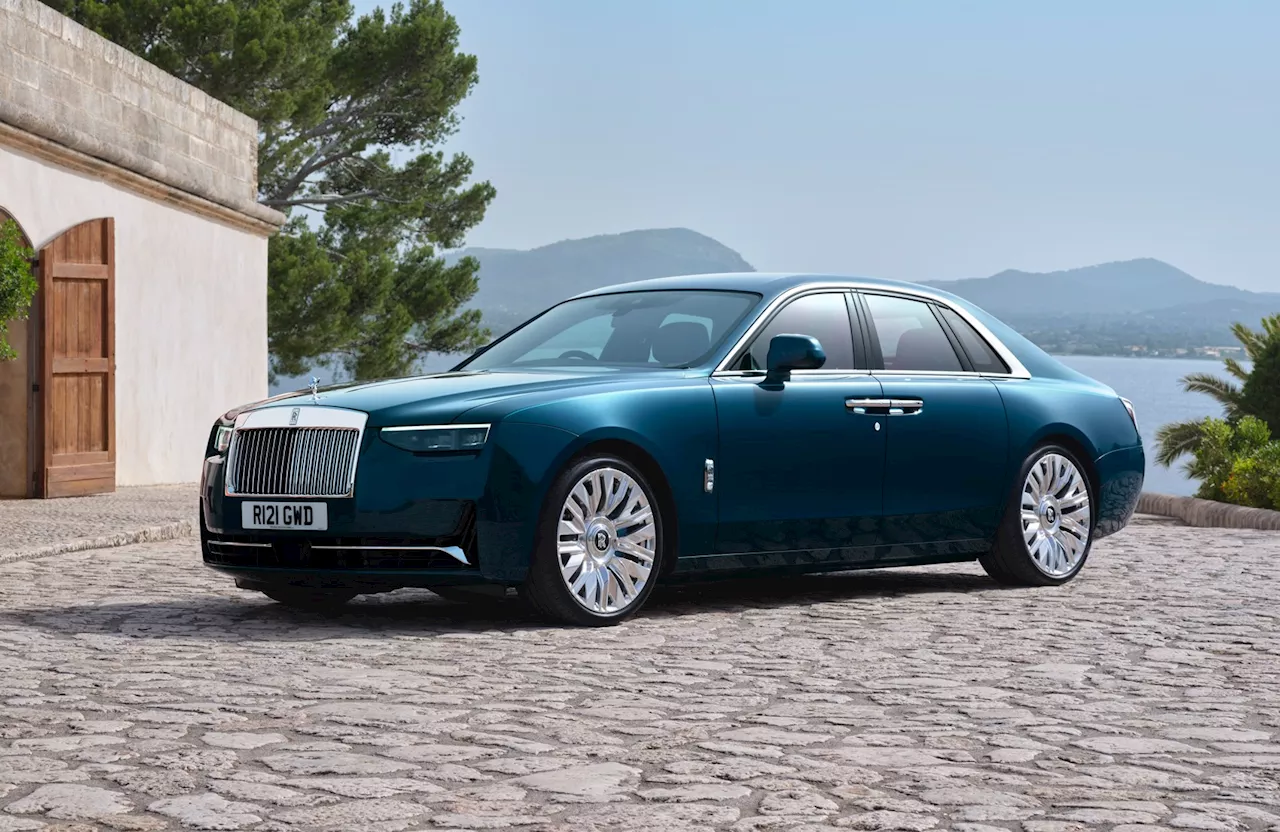 Rolls-Royce Ghost Series II: very new meets very old