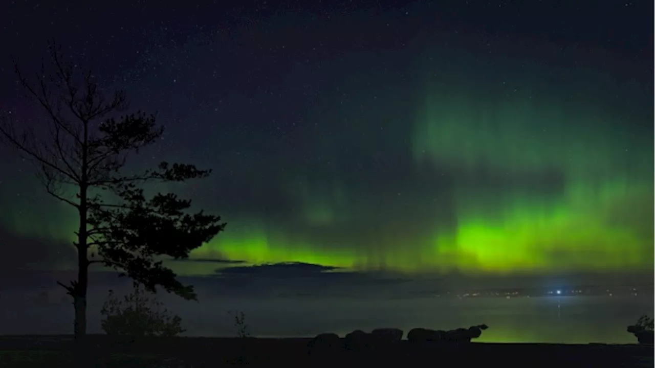 Northern lights over Ottawa