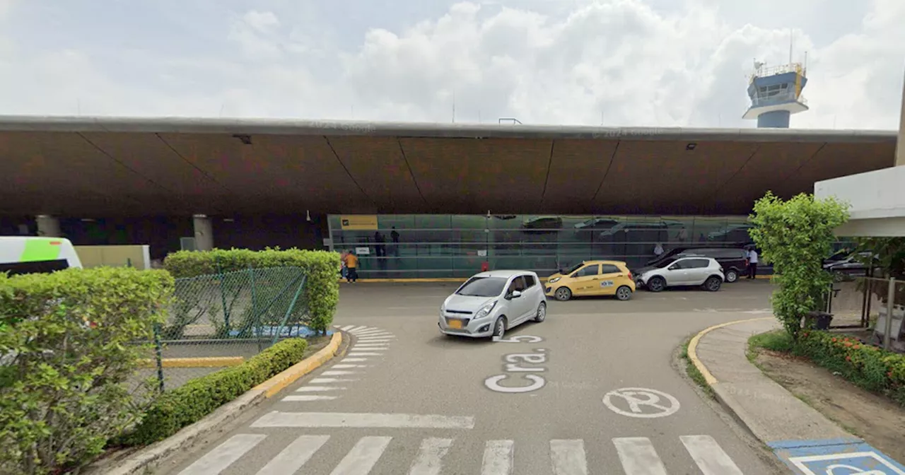 Scots tourist arrested at Colombian airport after '2kg coke found in suitcase'