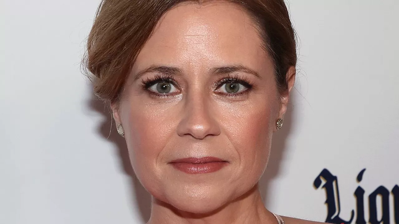 The Office star Jenna Fischer, 50, reveals breast cancer diagnosis in emotional post