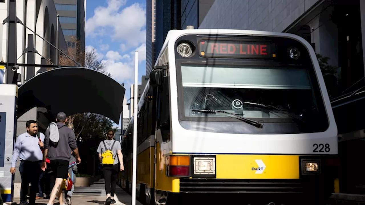 Dallas responds to suburban push to contribute less money to DART