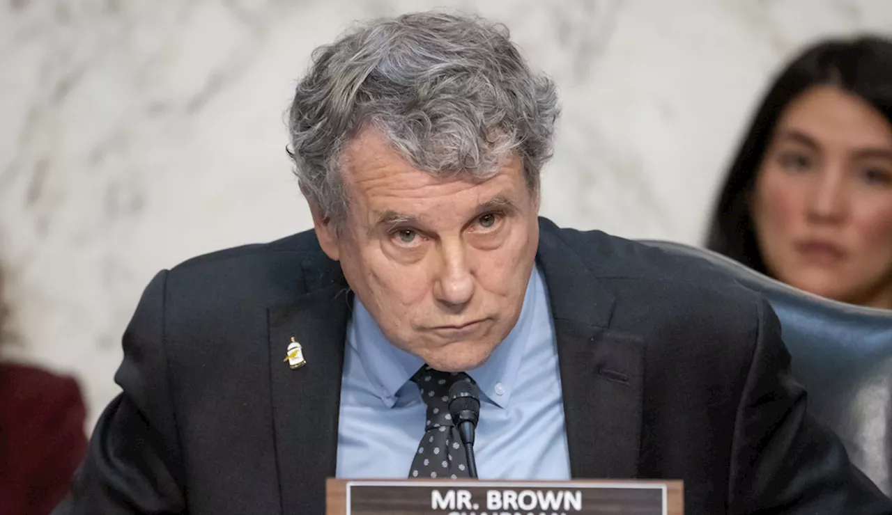 Sherrod Brown hit with advertising in Ohio over menthol cigarette ban