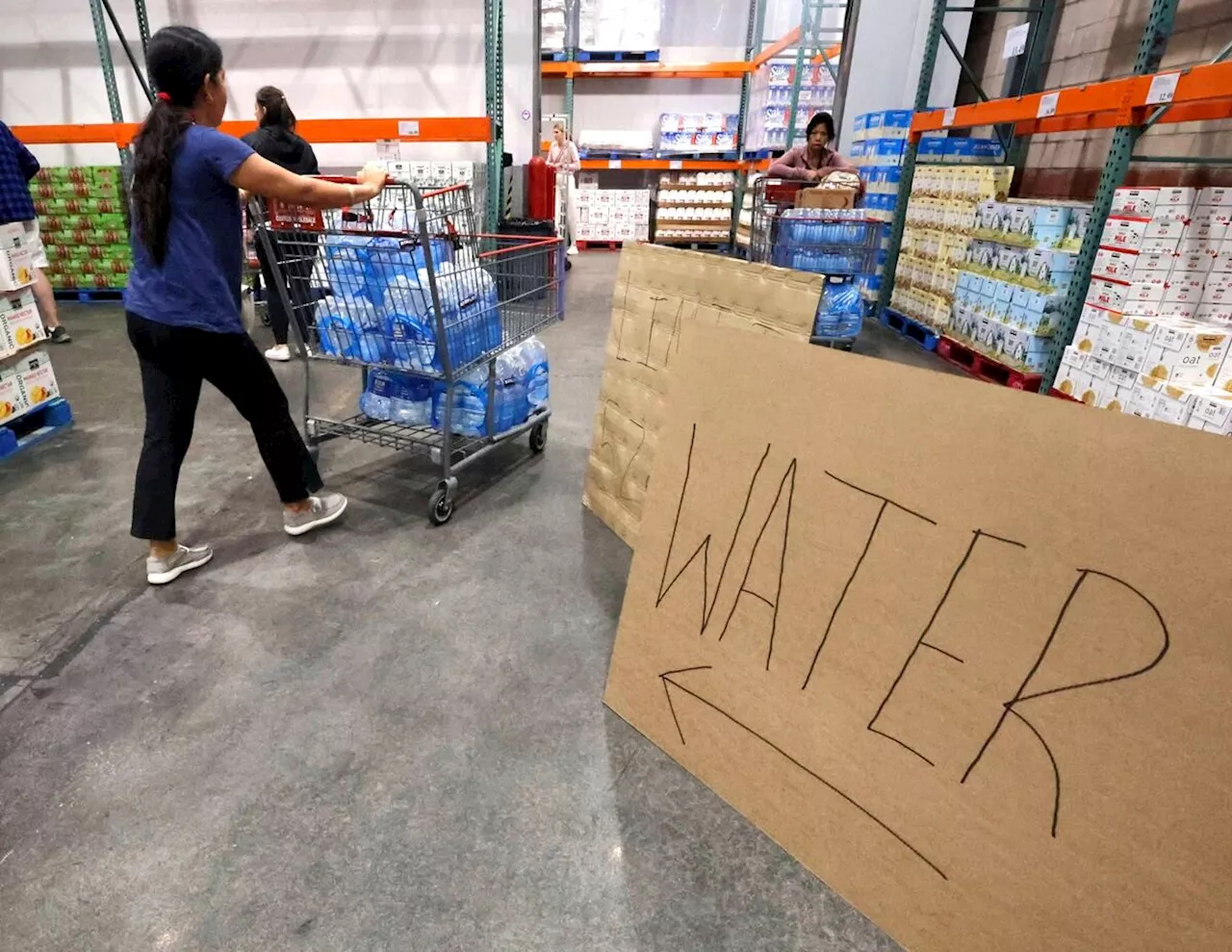 Huracán Milton: Pánico por evacuaciones en Florida provoca caos y escasez de suministros