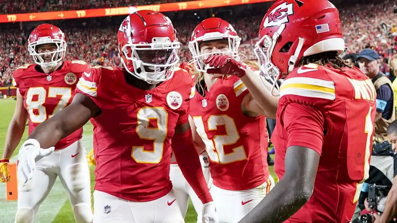 JuJu Smith-Schuster, Kareem Hunt key Kansas City Chiefs' win