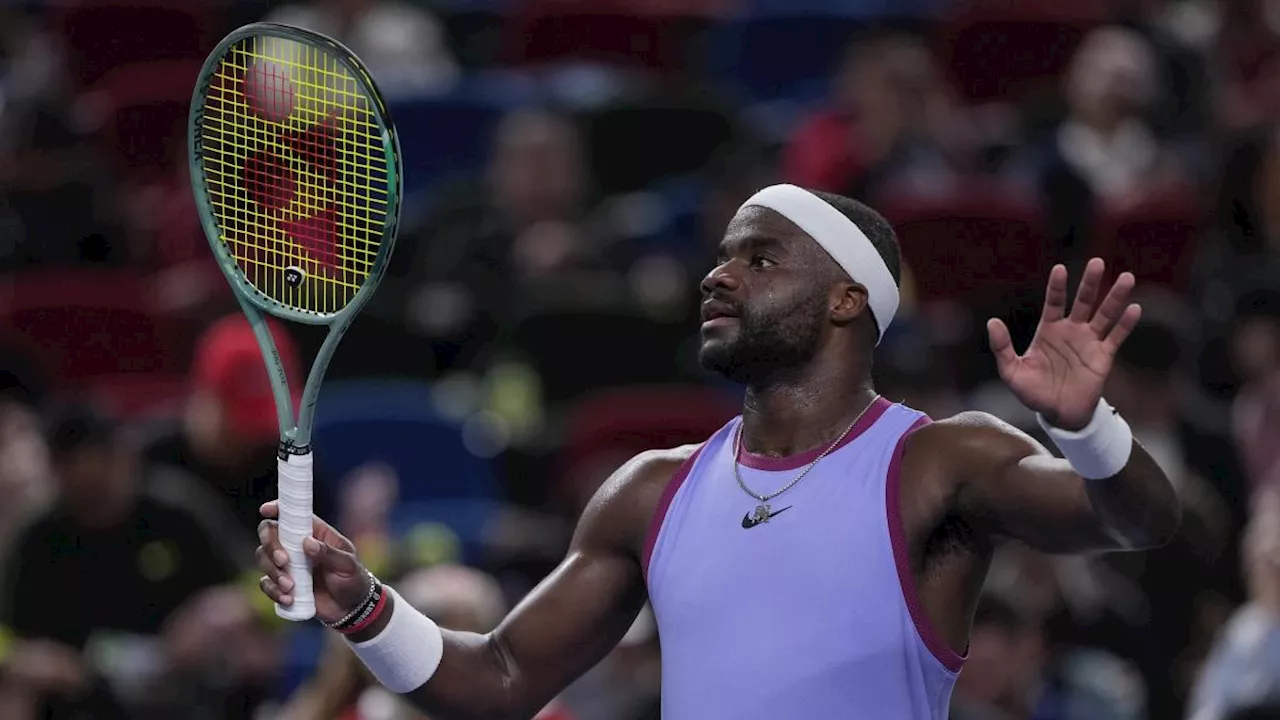 Tiafoe shock, perde la testa e insulta l'arbitro: 'Vaff****, idiota!'