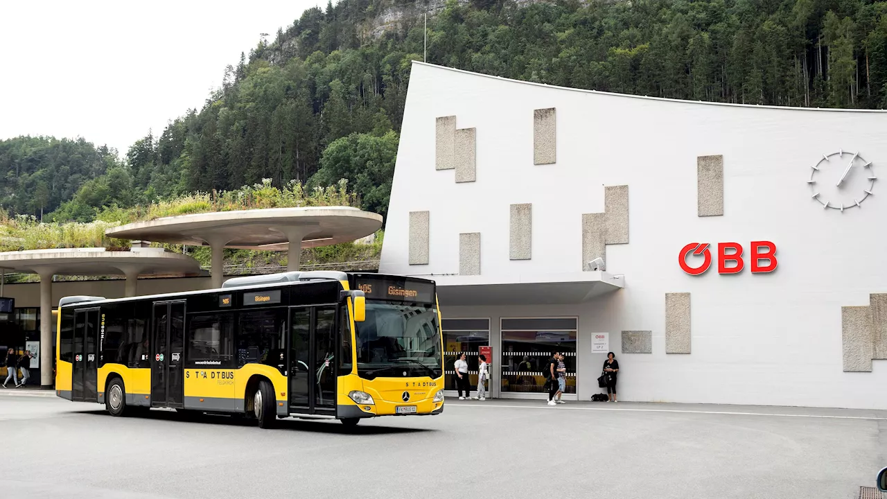  Bahnhof Feldkirch nach neuer Bombendrohung evakuiert