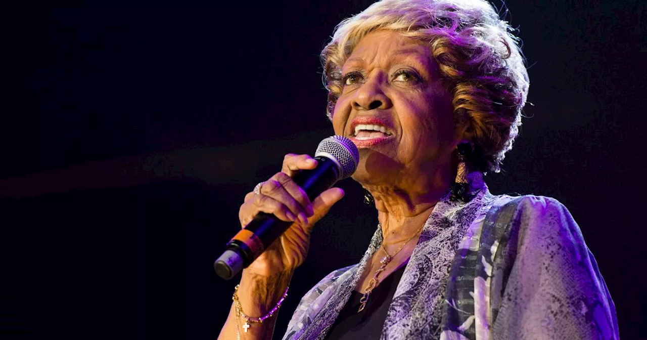 Cissy Houston, Whitney Houston's Grammy-Winning Mom, Dead At 91