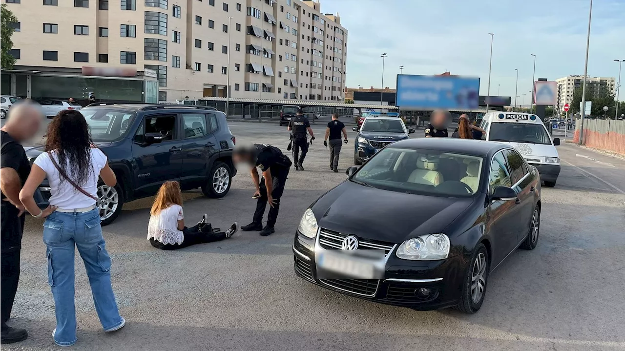 Un policía evita que un hombre acabe con su pareja con un cutter en Alicante