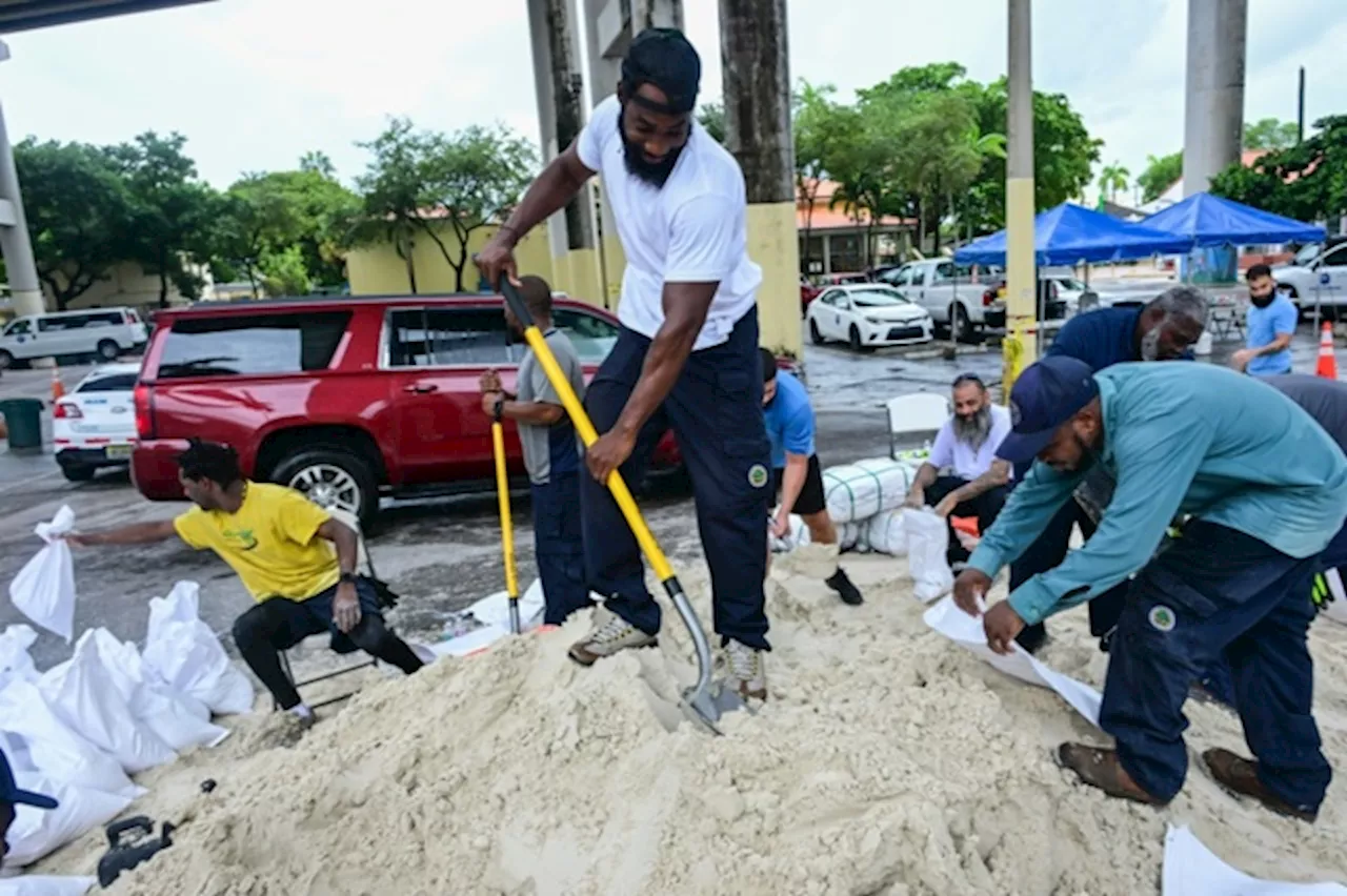 L’uragano Milton minaccia la Florida, pochi giorni dopo il passaggio di Helene