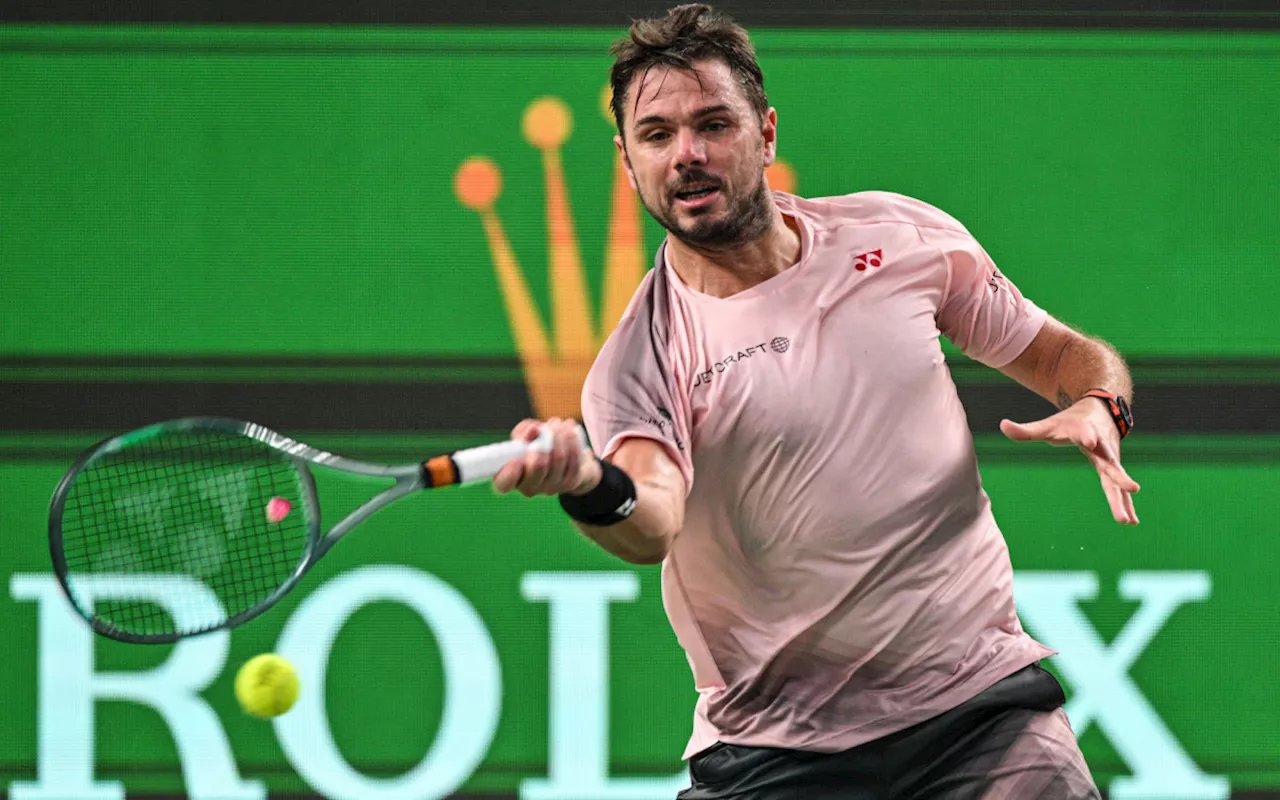 Árbitro brasileiro erra placar e ajuda a eliminar Wawrinka em torneio de tênis na China