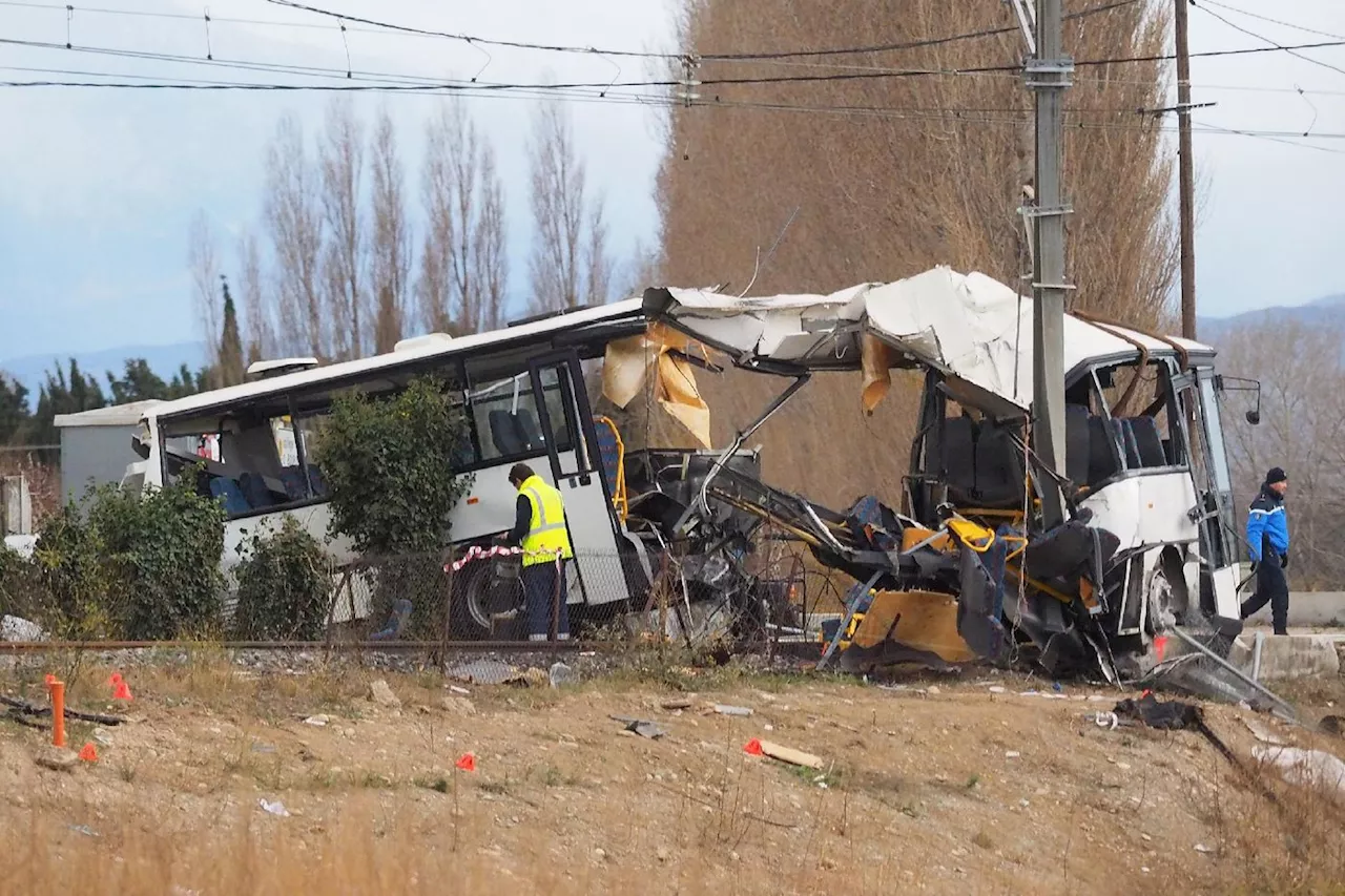 «Le bus a poussé tranquillement la barrière»: témoignages accablants au procès de l'accident de Millas