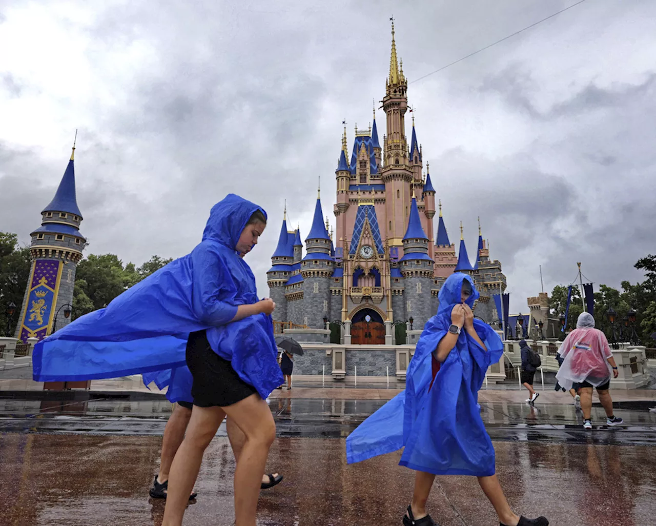 All Florida theme parks except Disney World close for Hurricane Milton