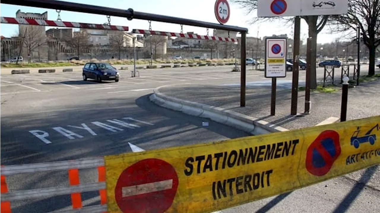 Le stationnement fermé sur les bords du Rhône à Avignon en raison du risque de crue