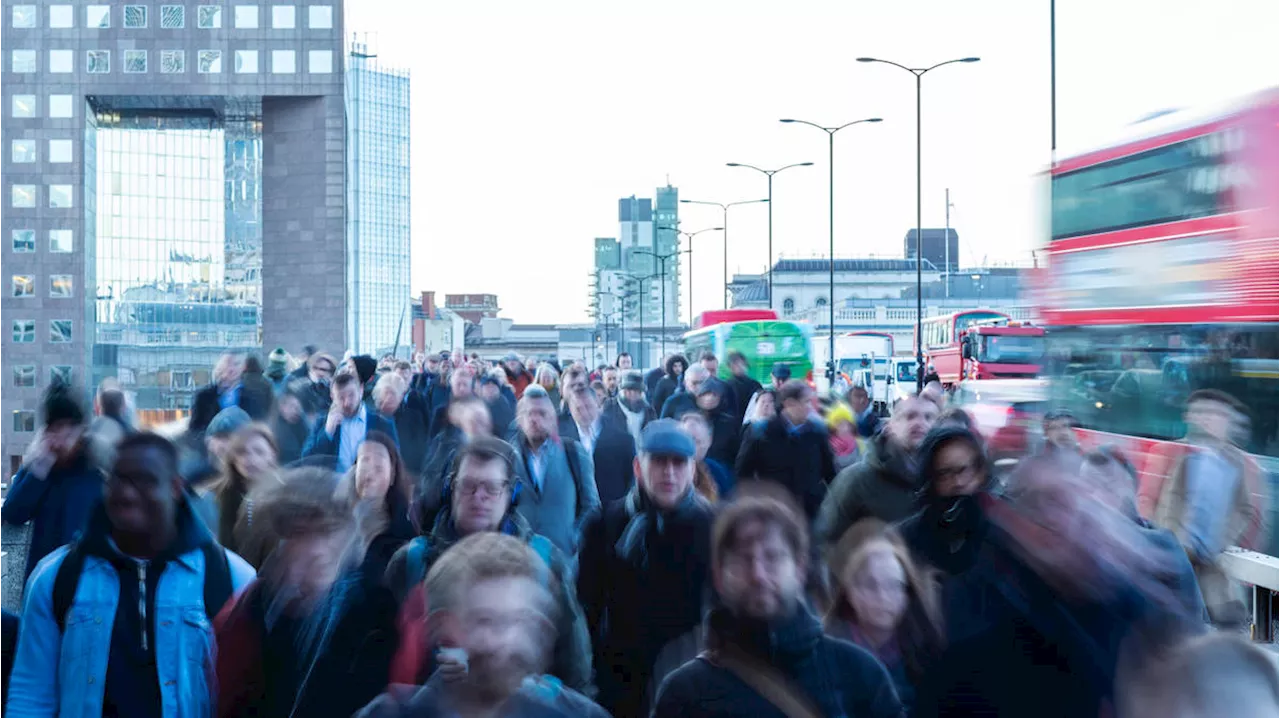 Migration drives UK's largest population increase since 1971