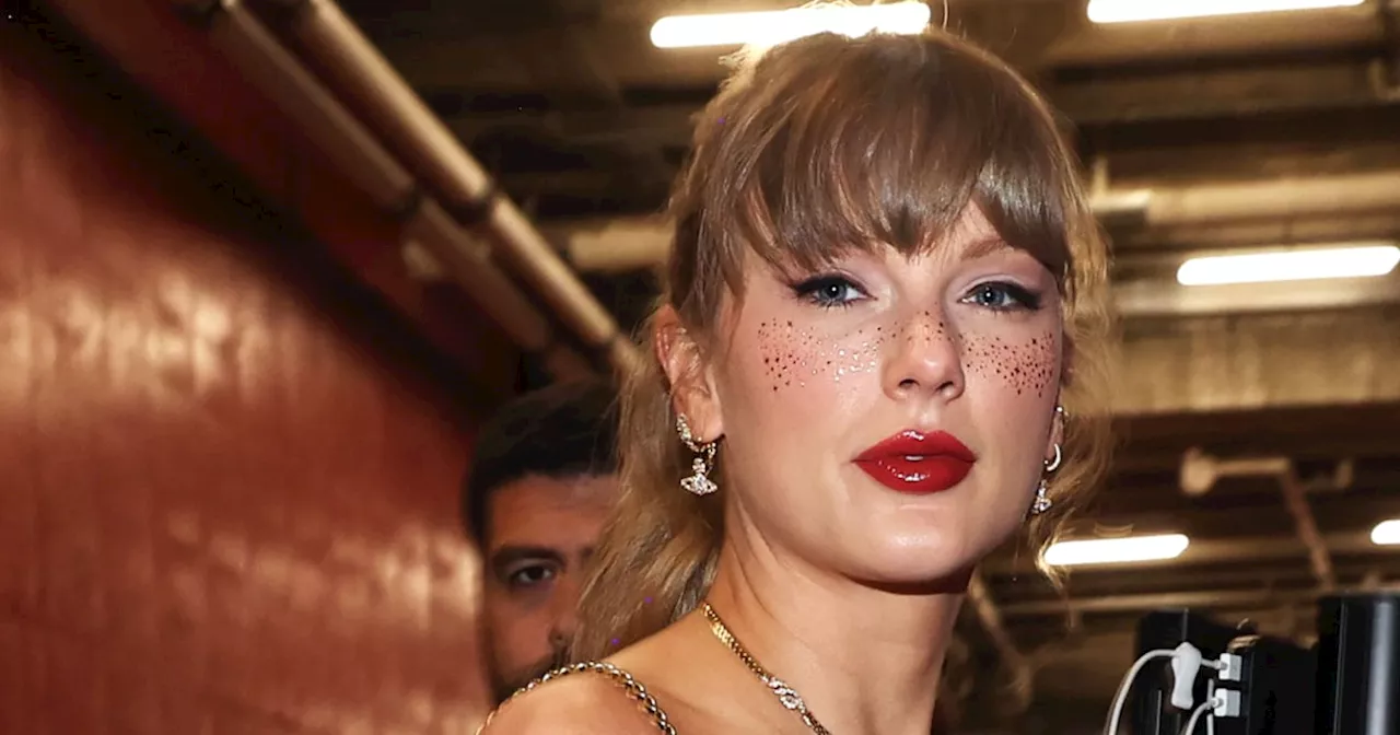 Taylor Swift attends 'Monday Night Football' in Kansas City for Chiefs-Saints