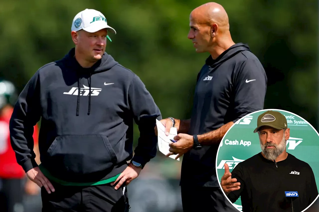 Robert Saleh thought about stripping Nathaniel Hackett of play-calling duties before Jets firing — Jeff Ulbrich might still do it