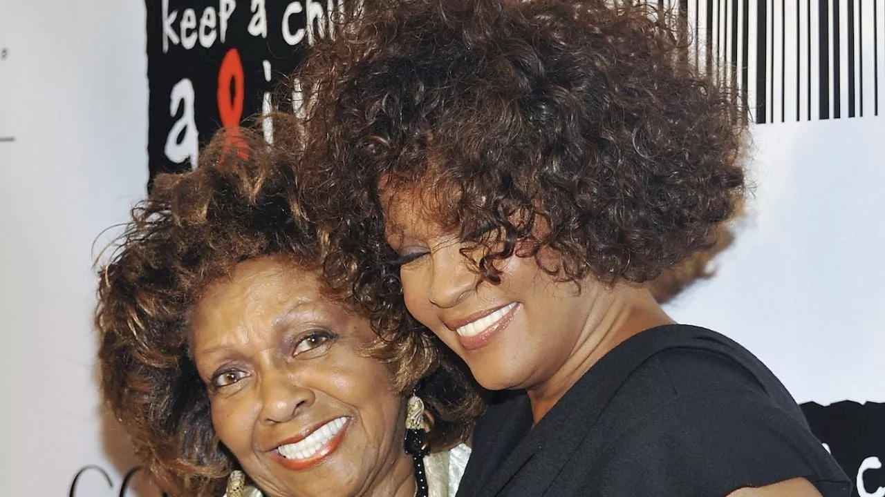 Cissy Houston, cantante de góspel galardonada y madre de Whitney Houston, muere a los 91 años